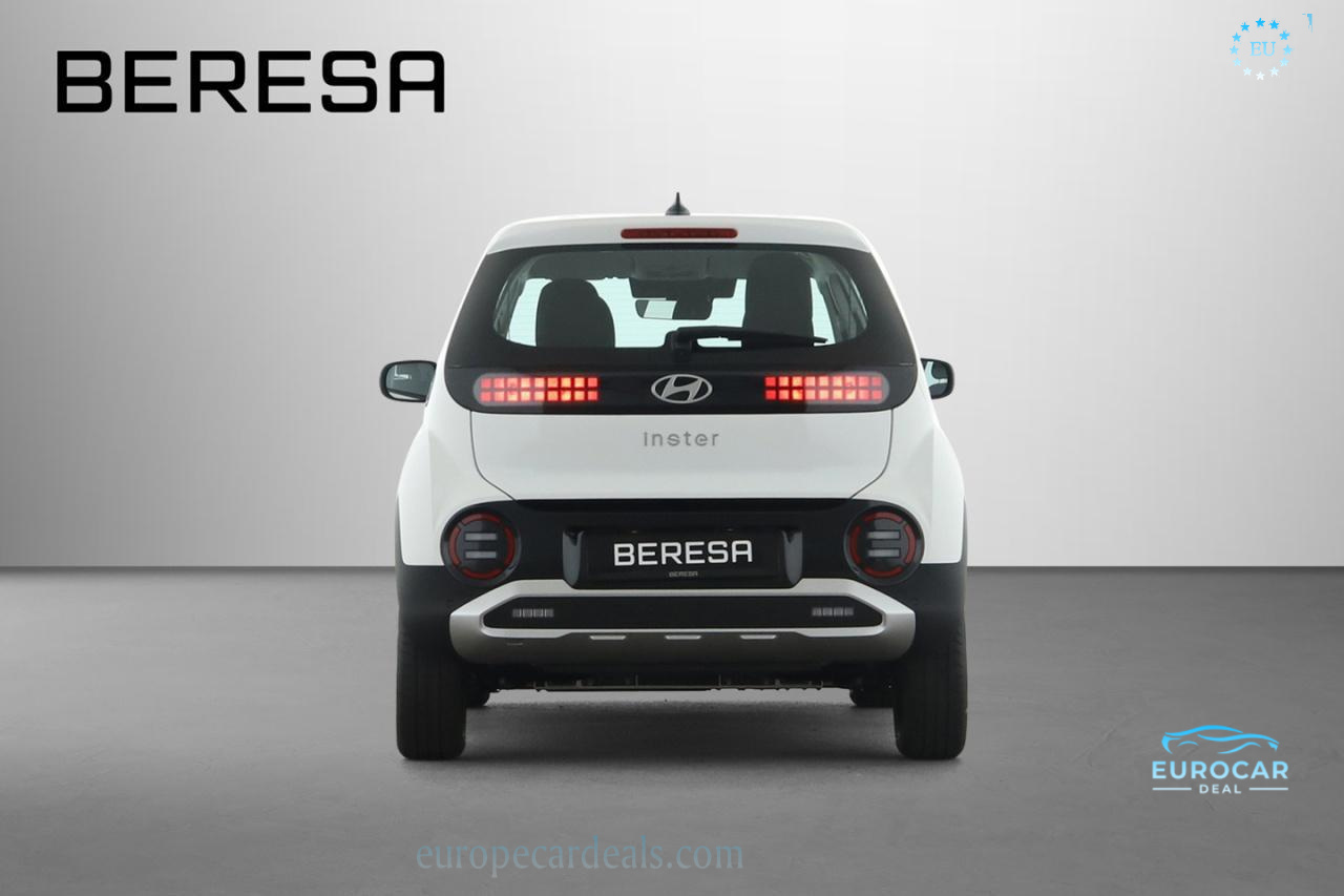Hyundai INSTER