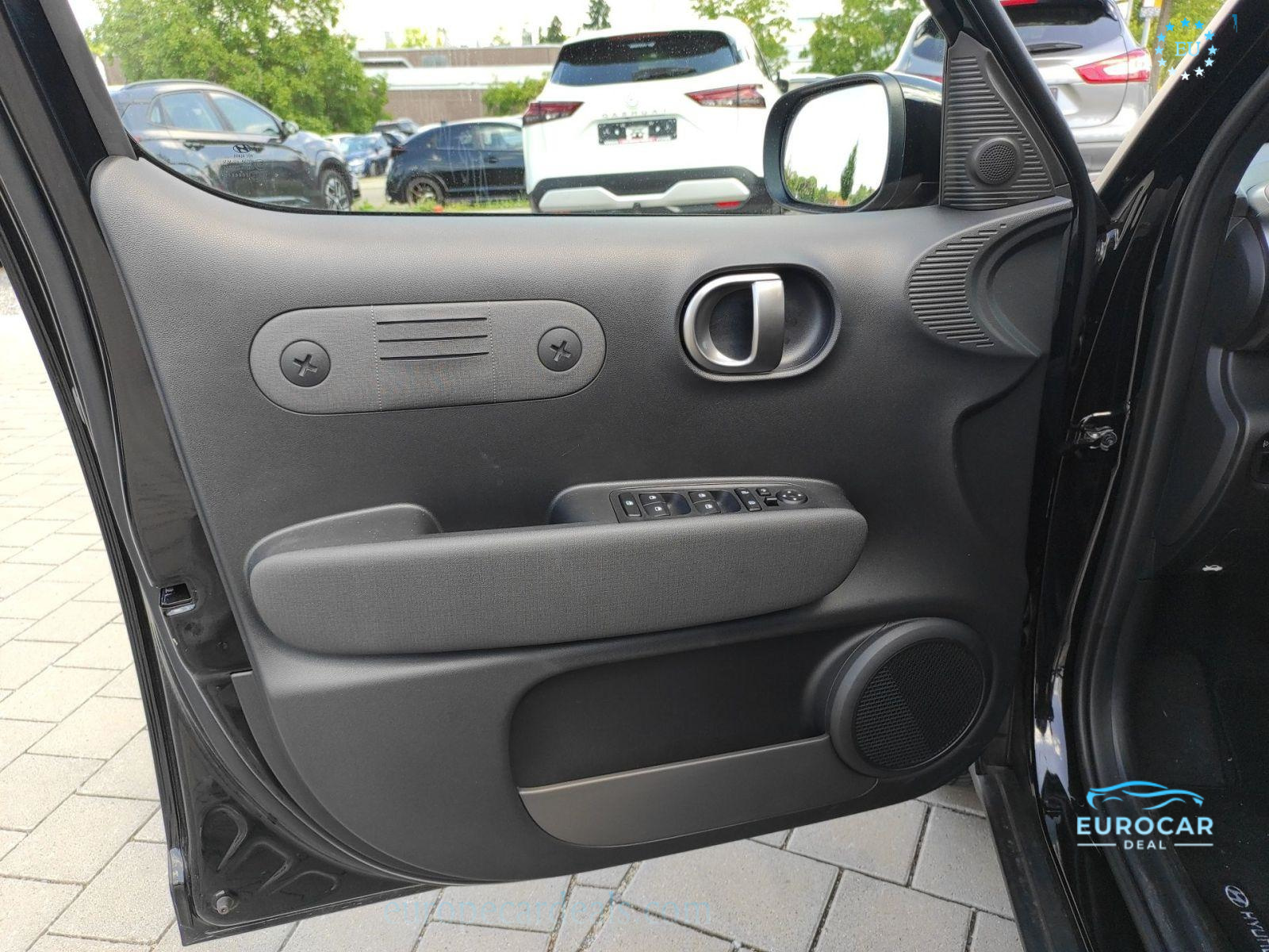 Hyundai INSTER