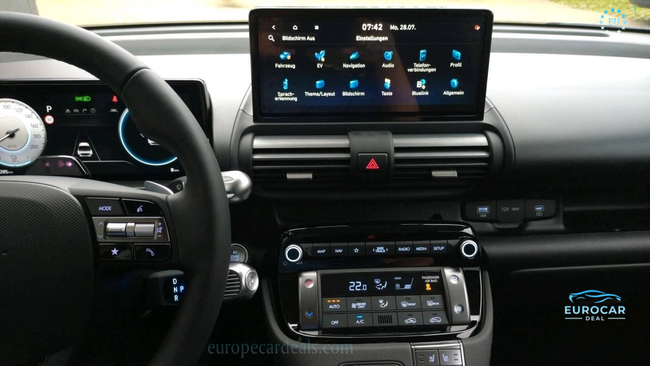 Hyundai INSTER