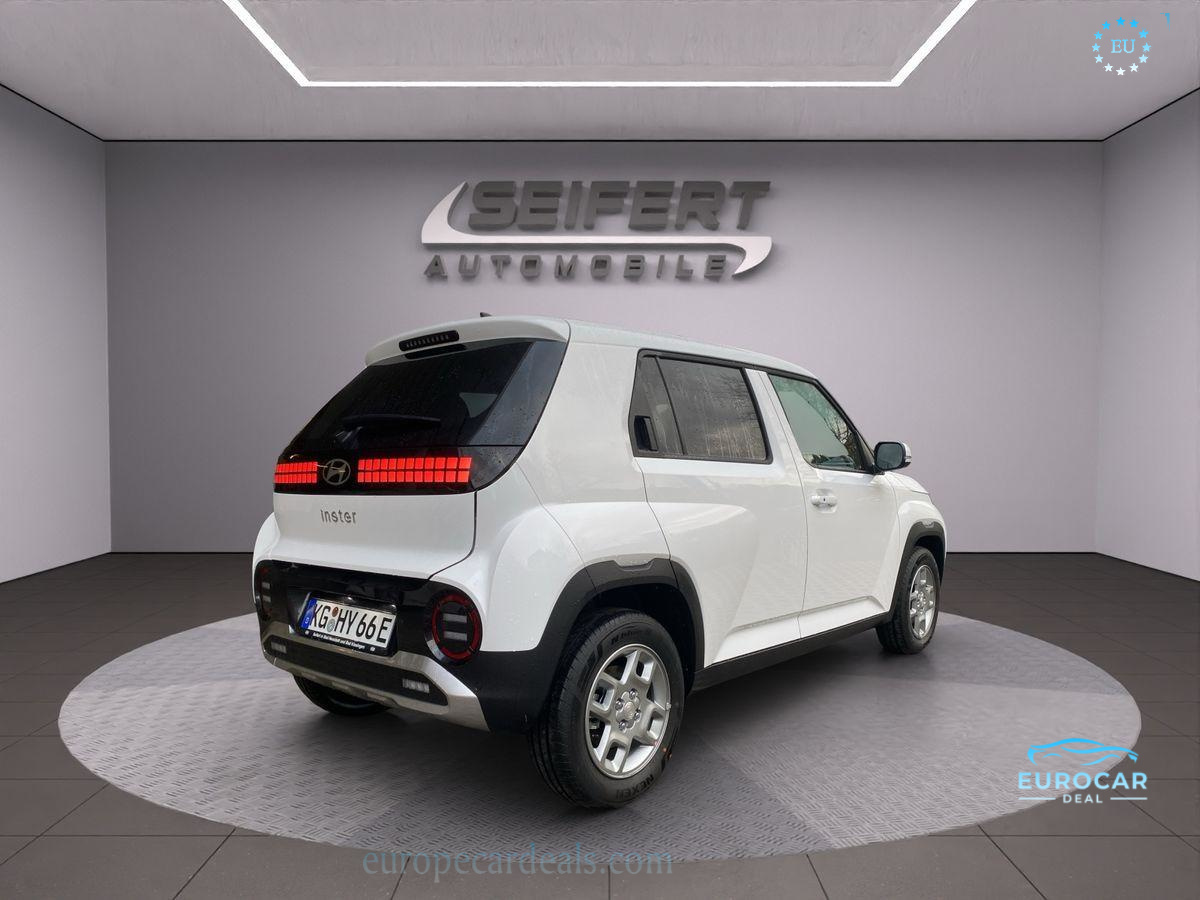 Hyundai INSTER