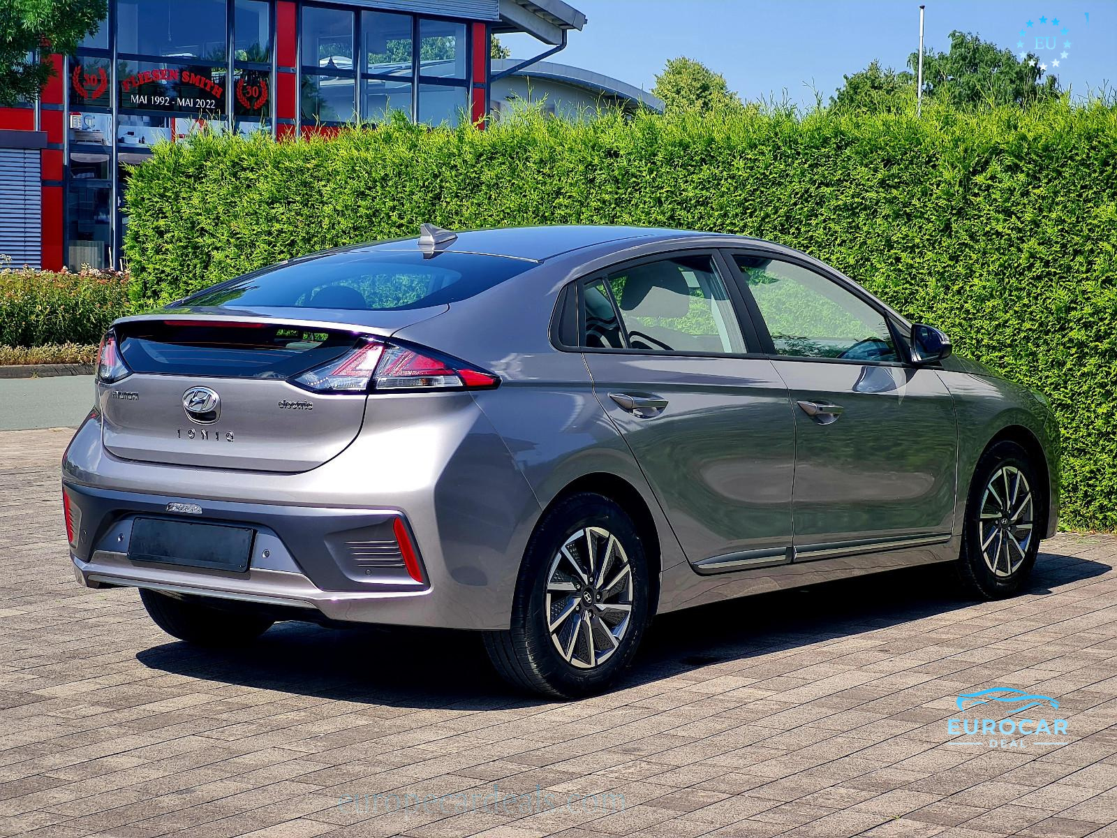 Hyundai IONIQ