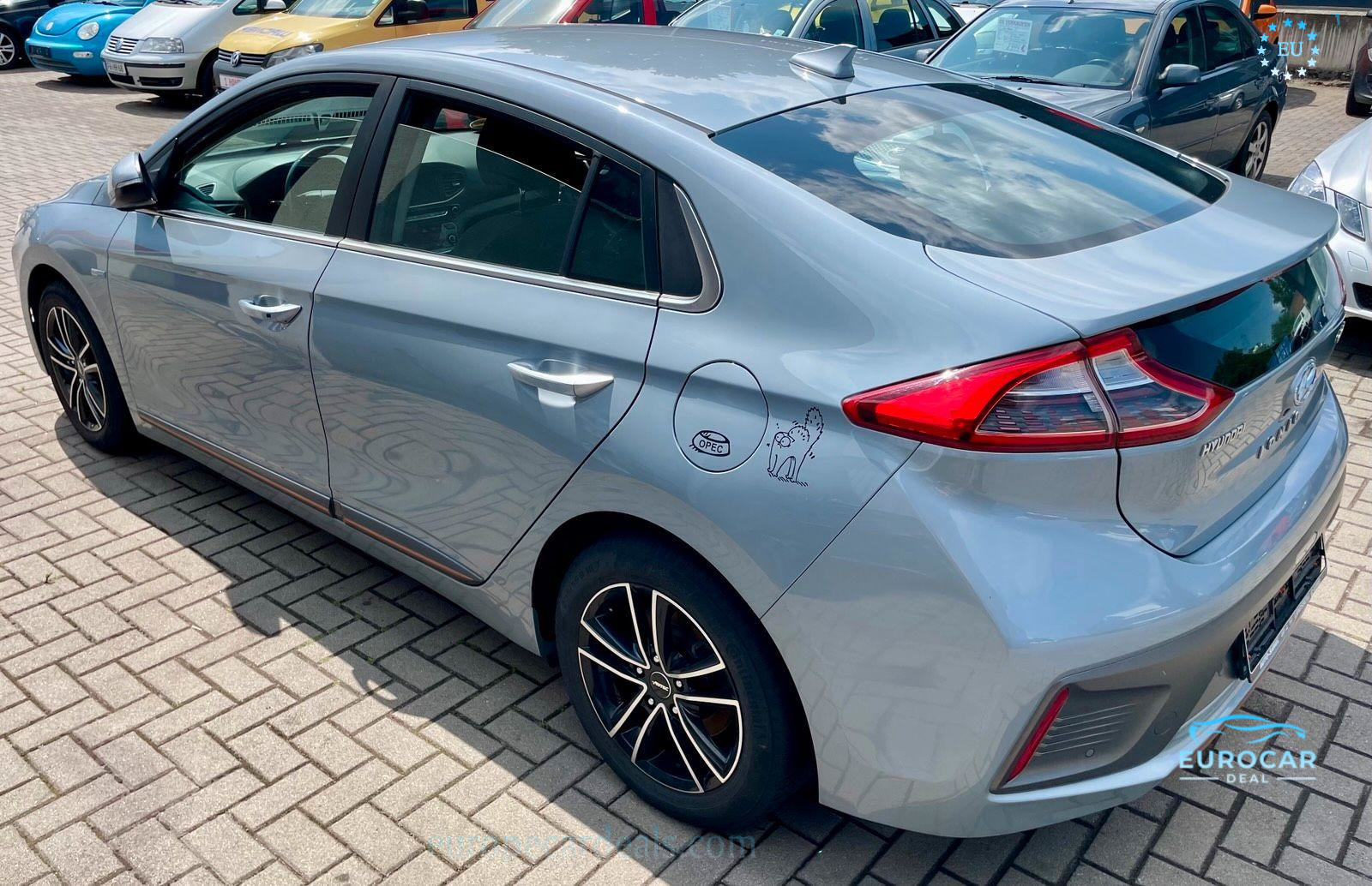 Hyundai IONIQ
