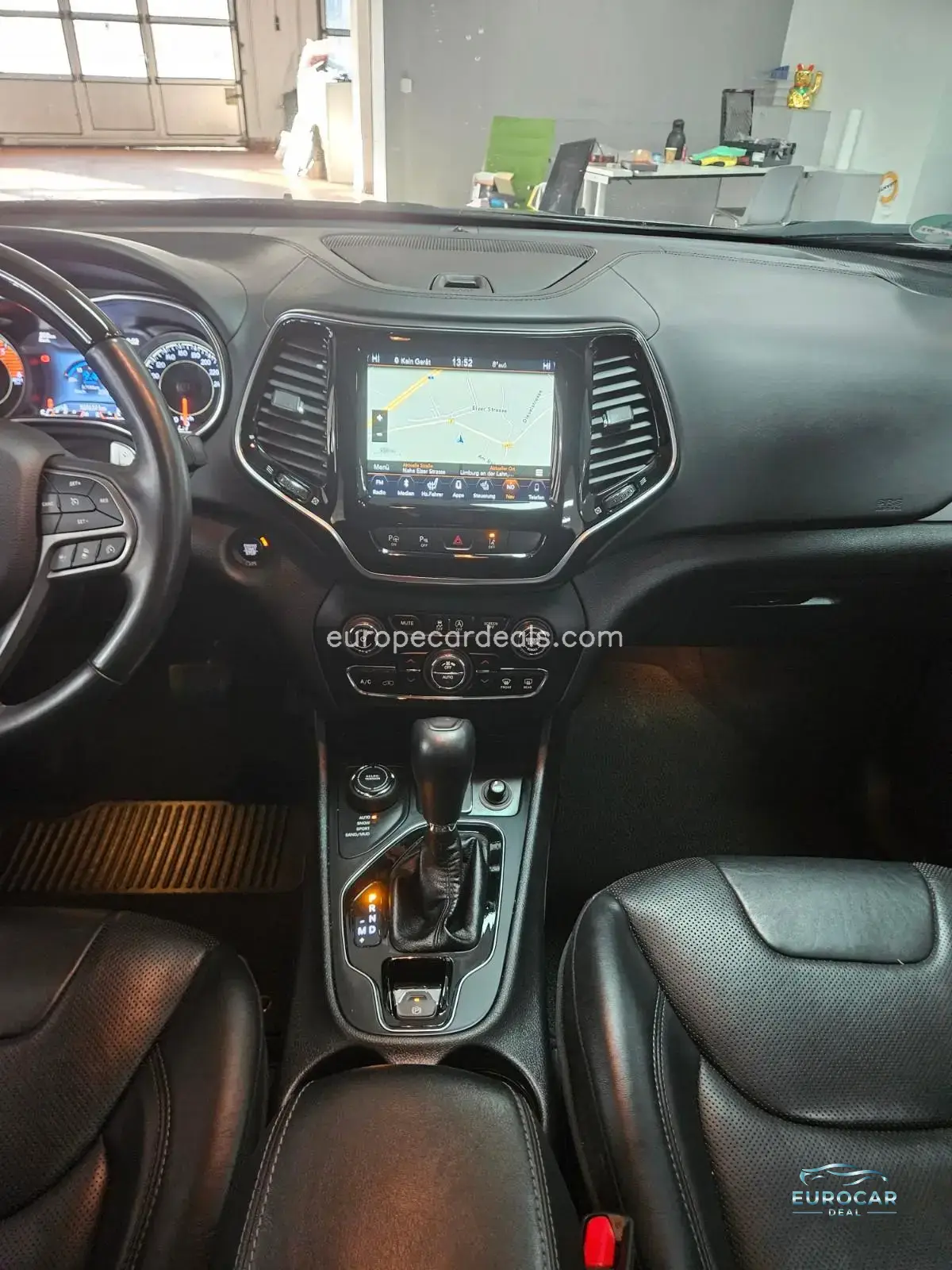 Jeep Cherokee