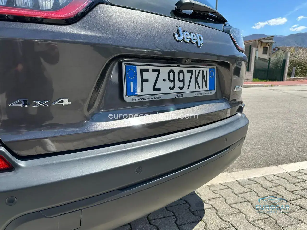 Jeep Cherokee