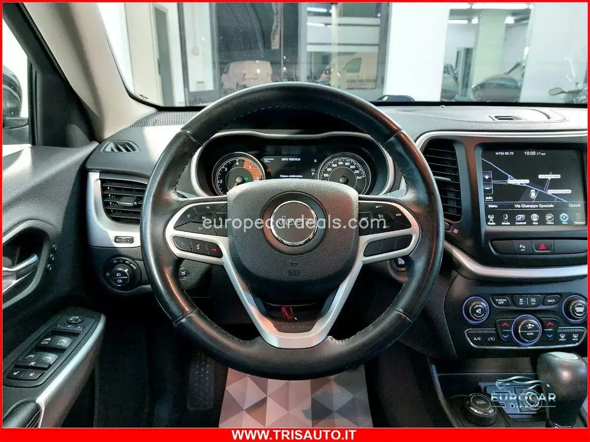 Jeep Cherokee