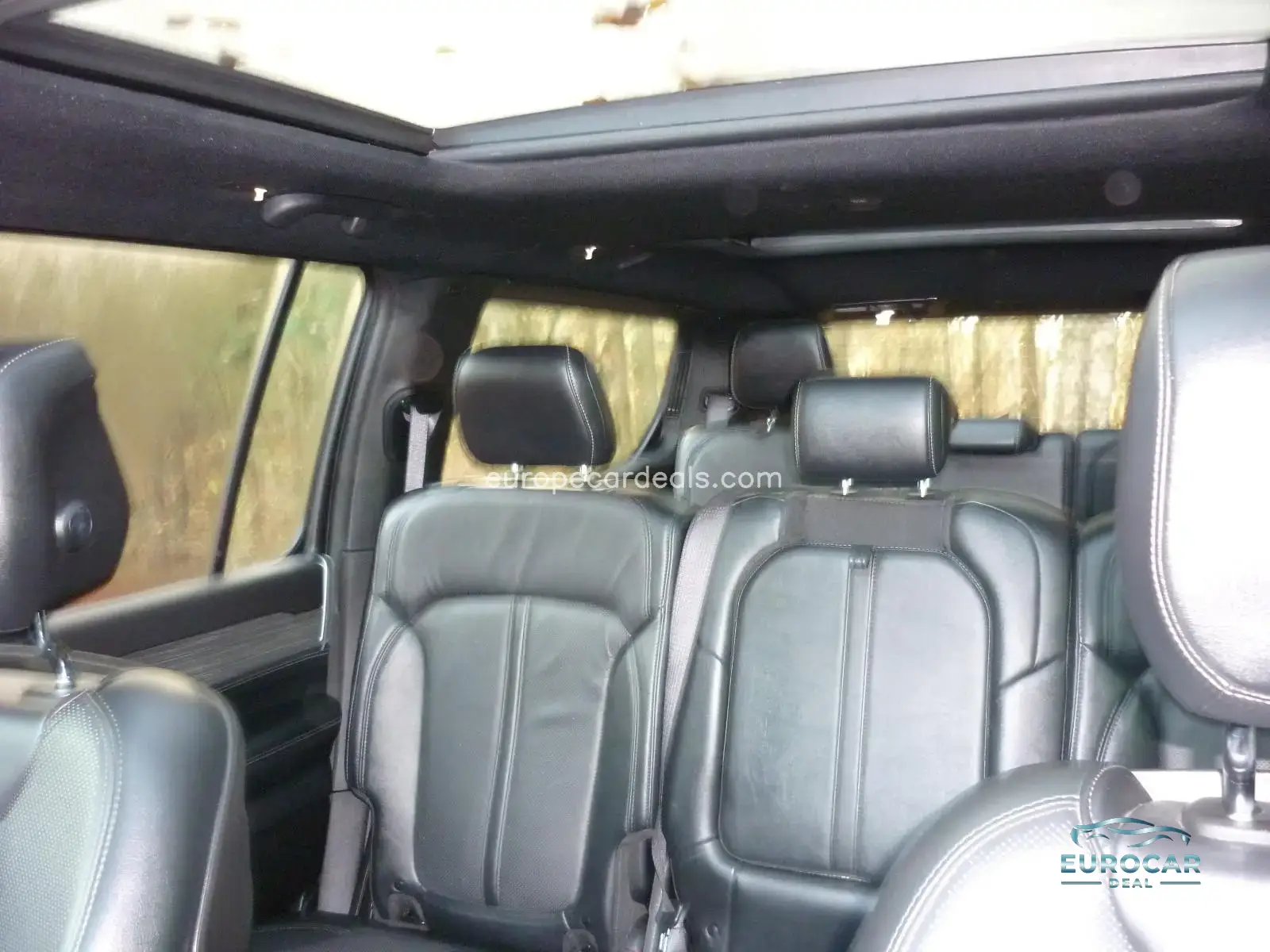 Jeep Wagoneer