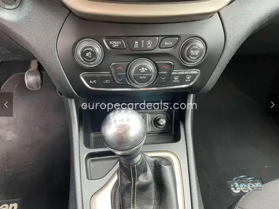 Jeep Cherokee