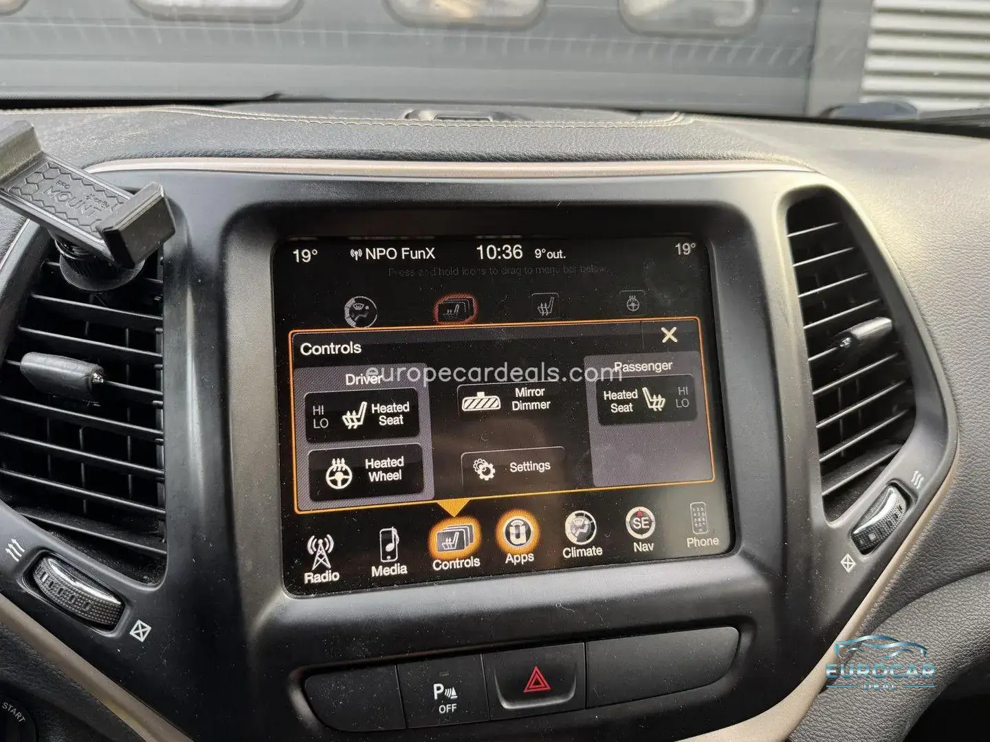Jeep Cherokee