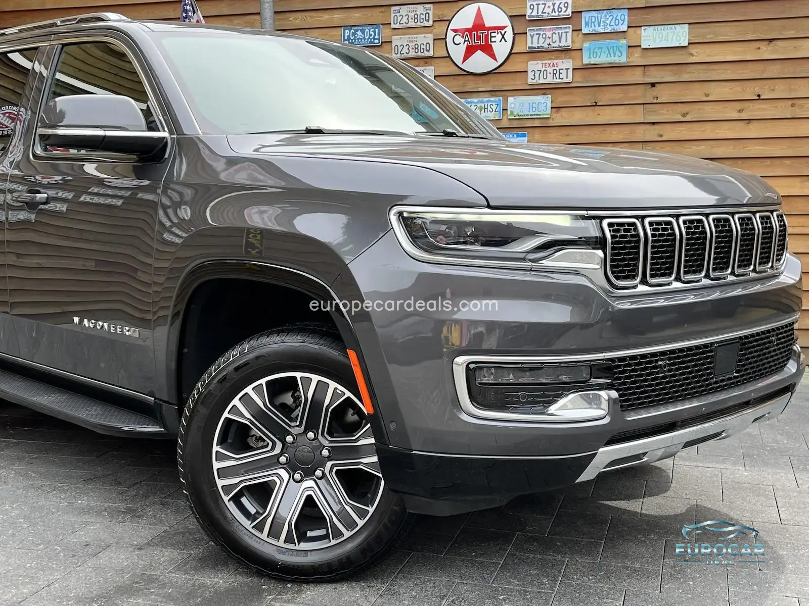Jeep Wagoneer