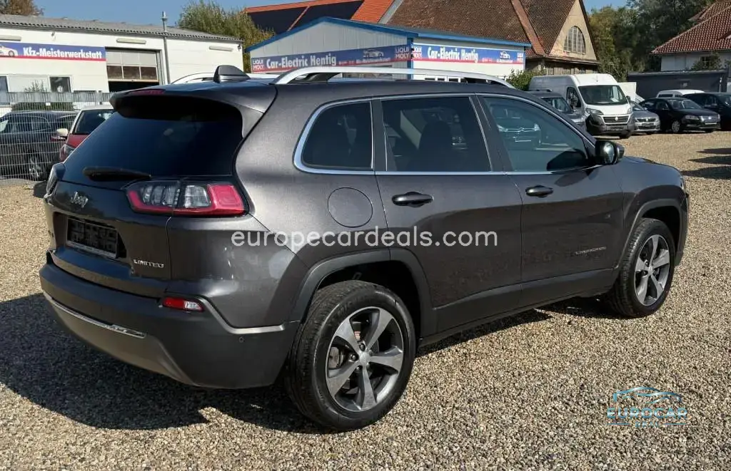 Jeep Cherokee
