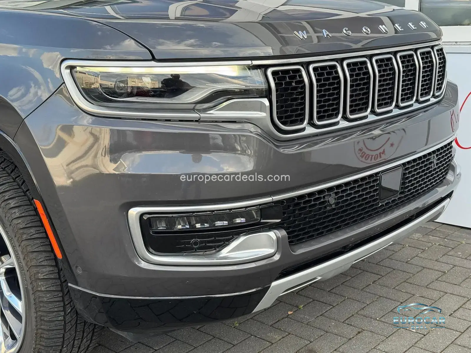 Jeep Wagoneer