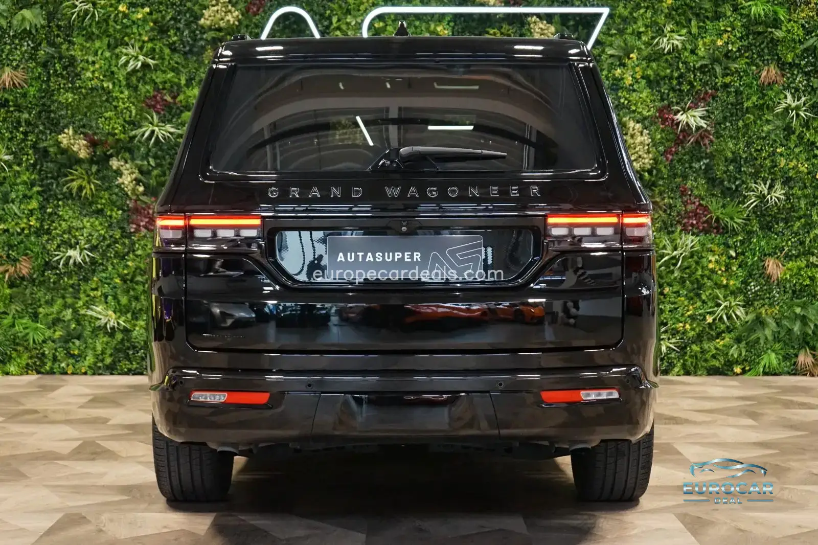 Jeep Wagoneer