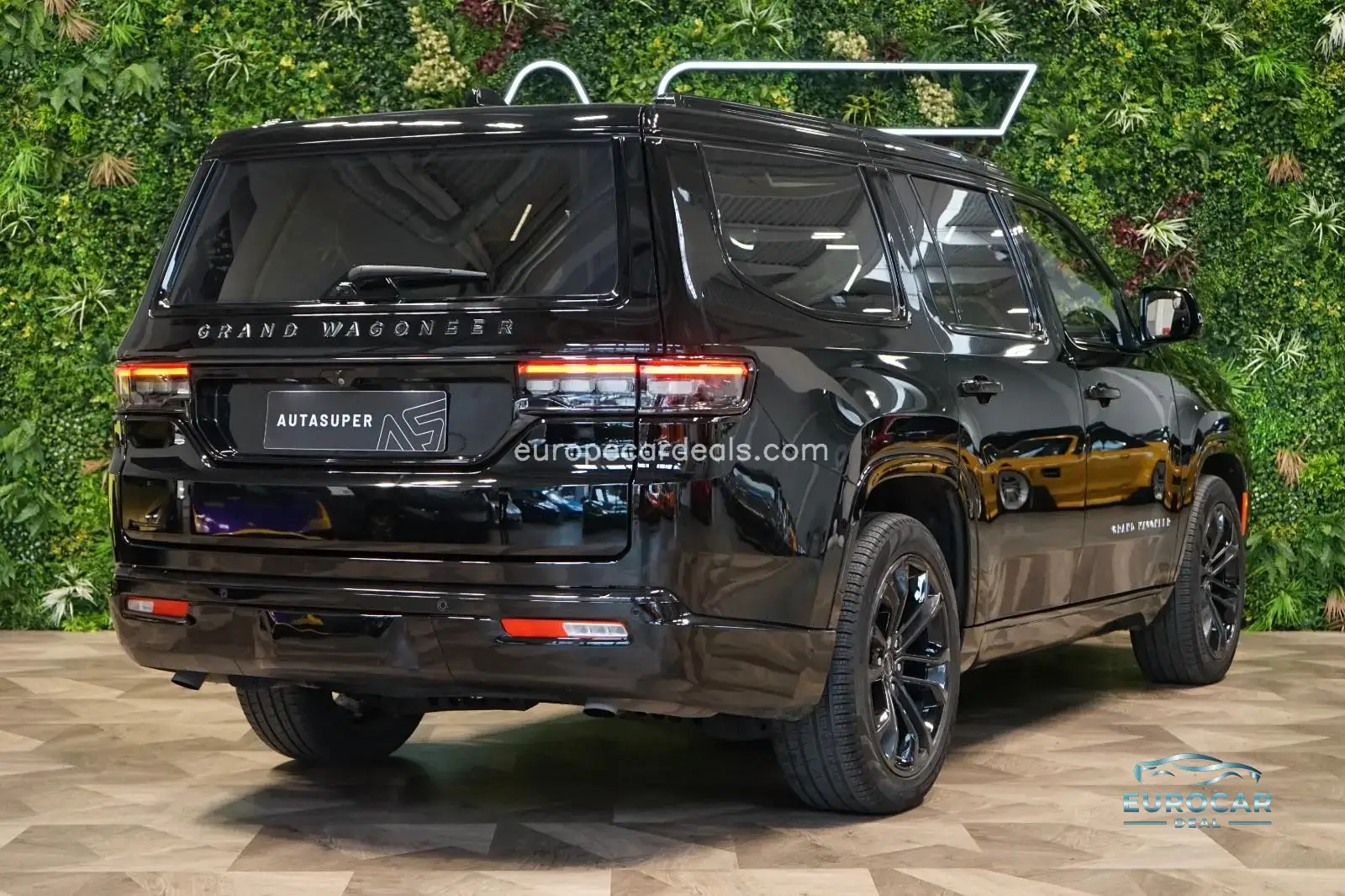 Jeep Wagoneer