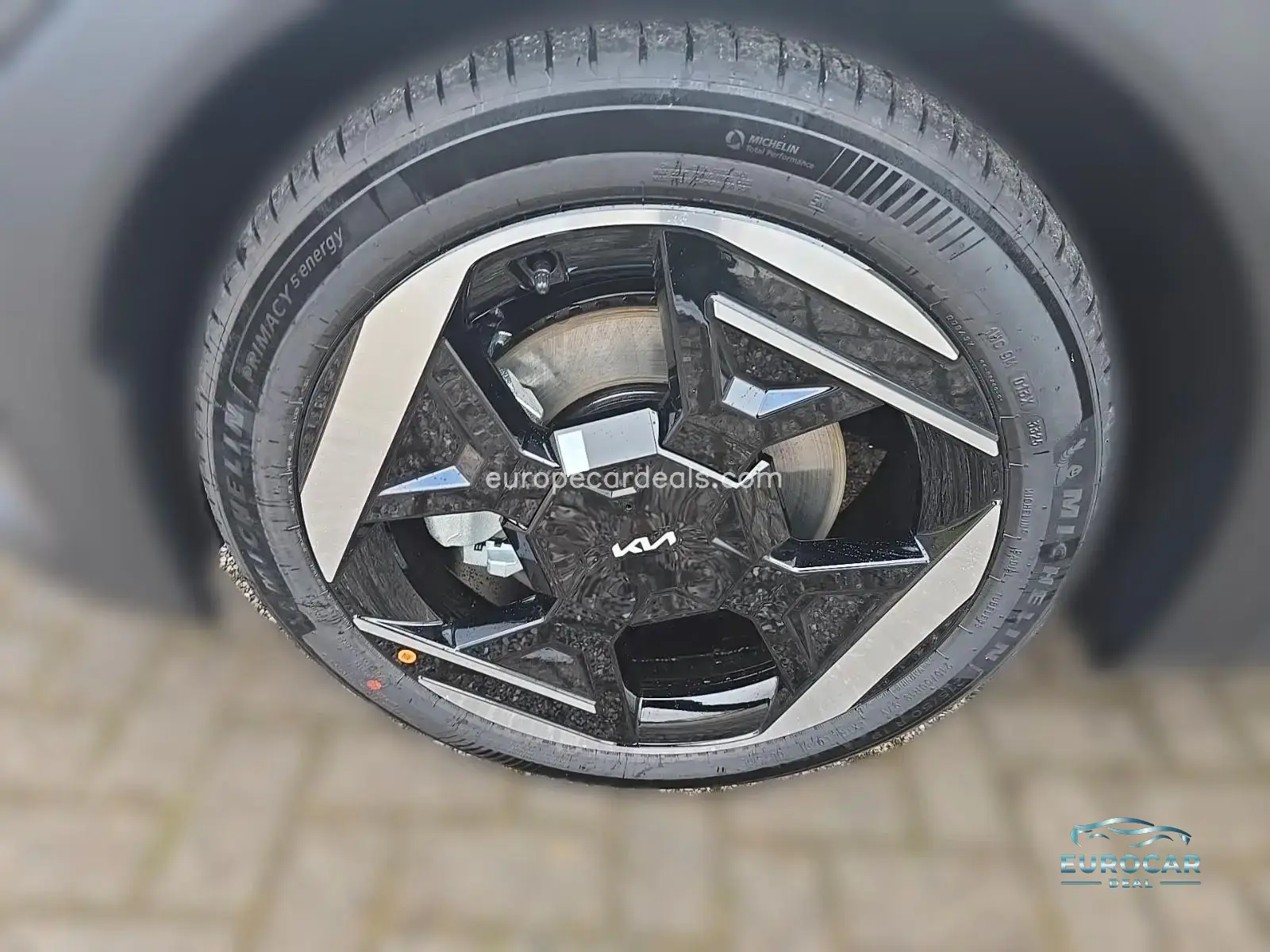Kia EV4