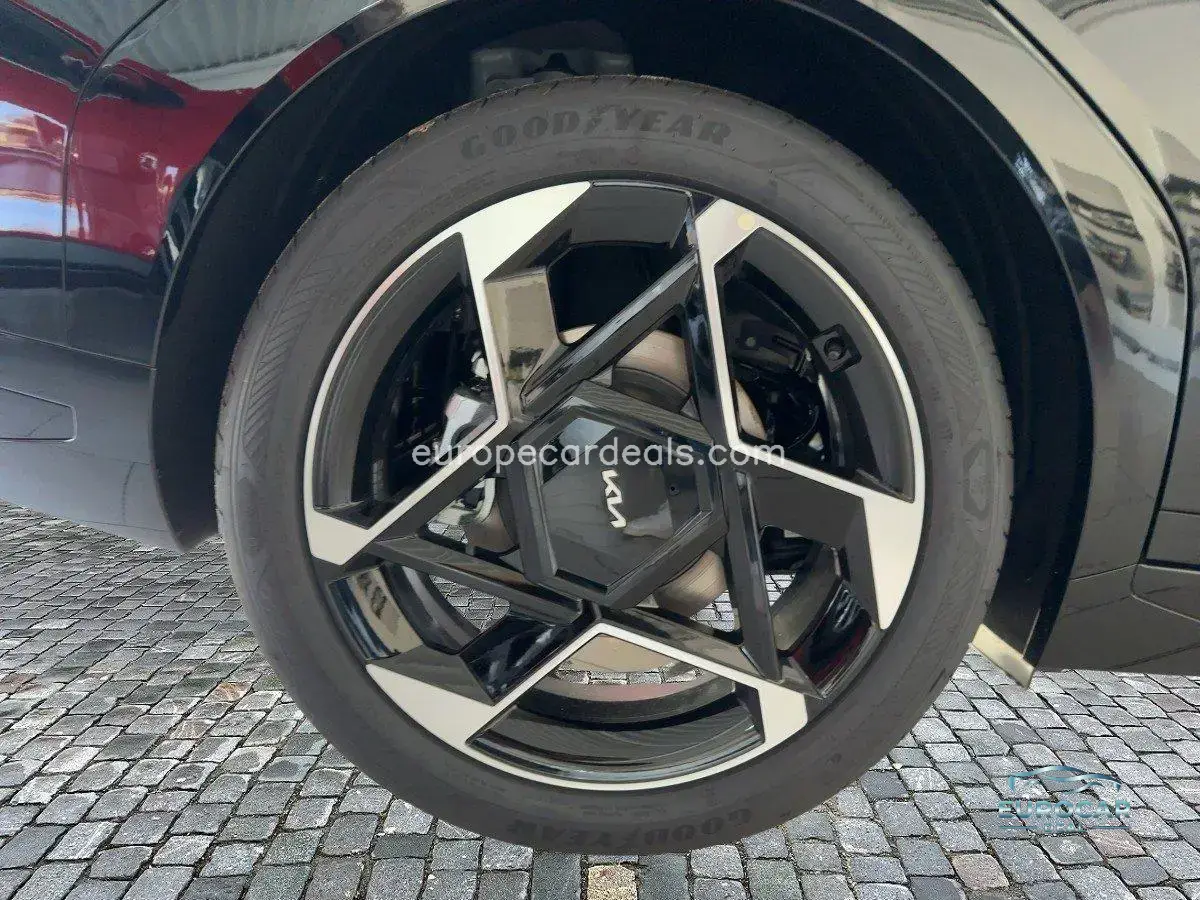 Kia EV4