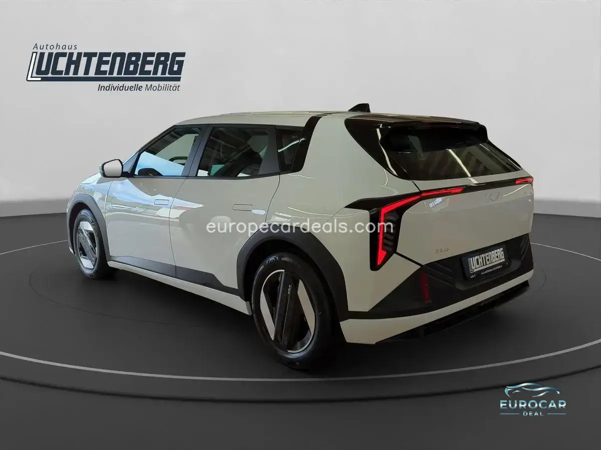 Kia EV4