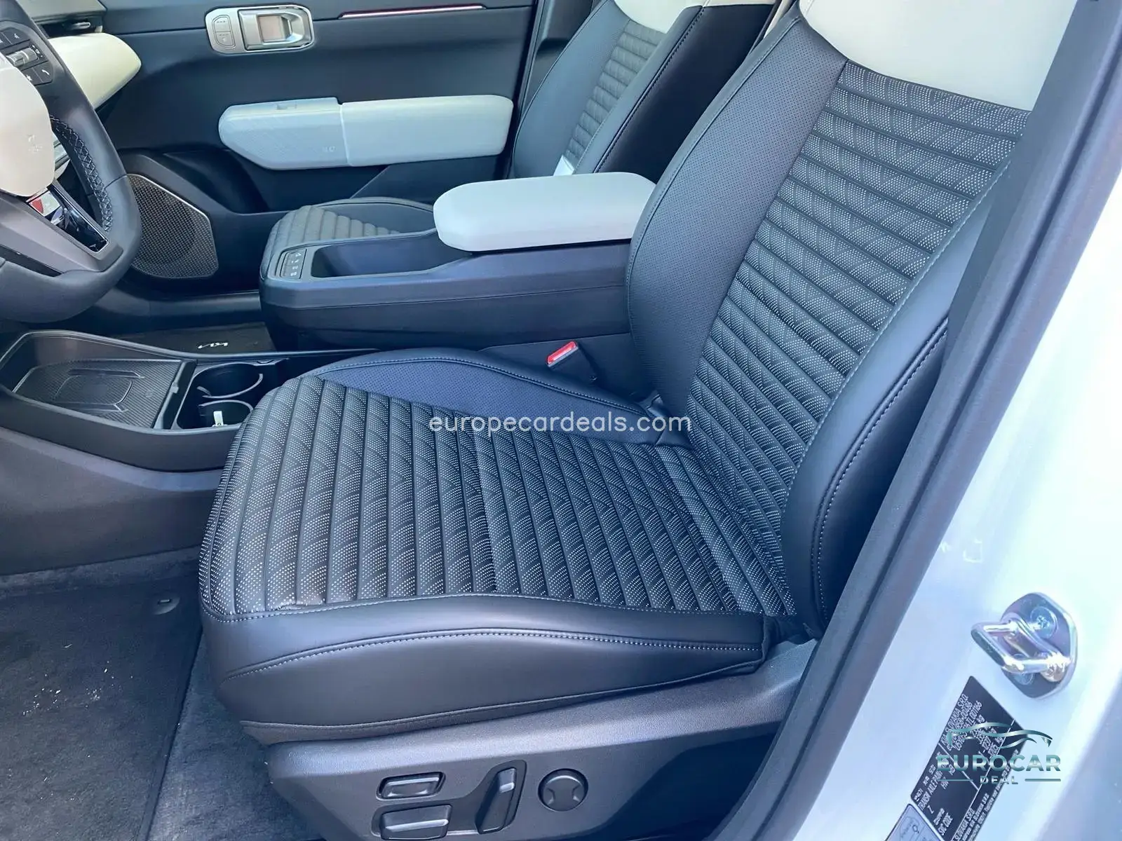 Kia EV4