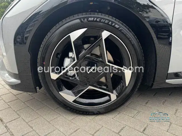 Kia EV4