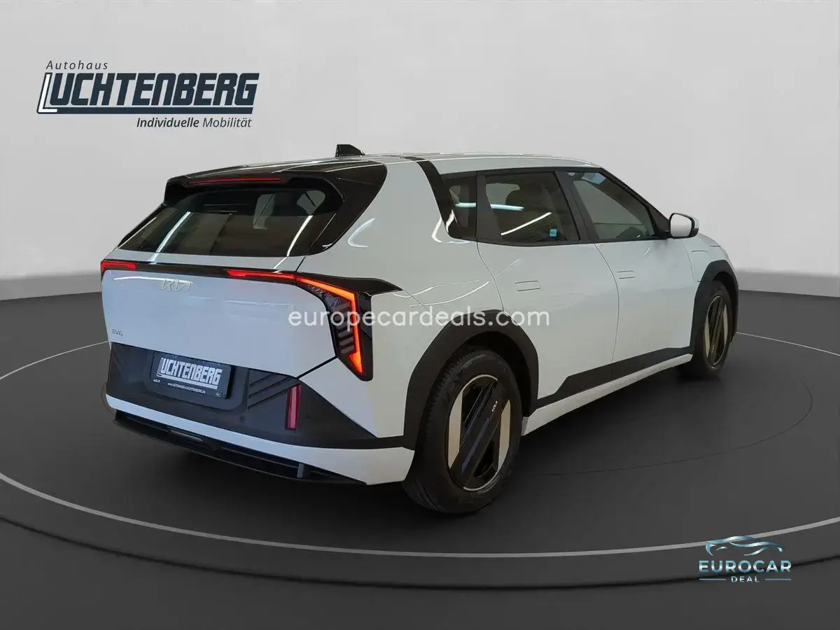 Kia EV4