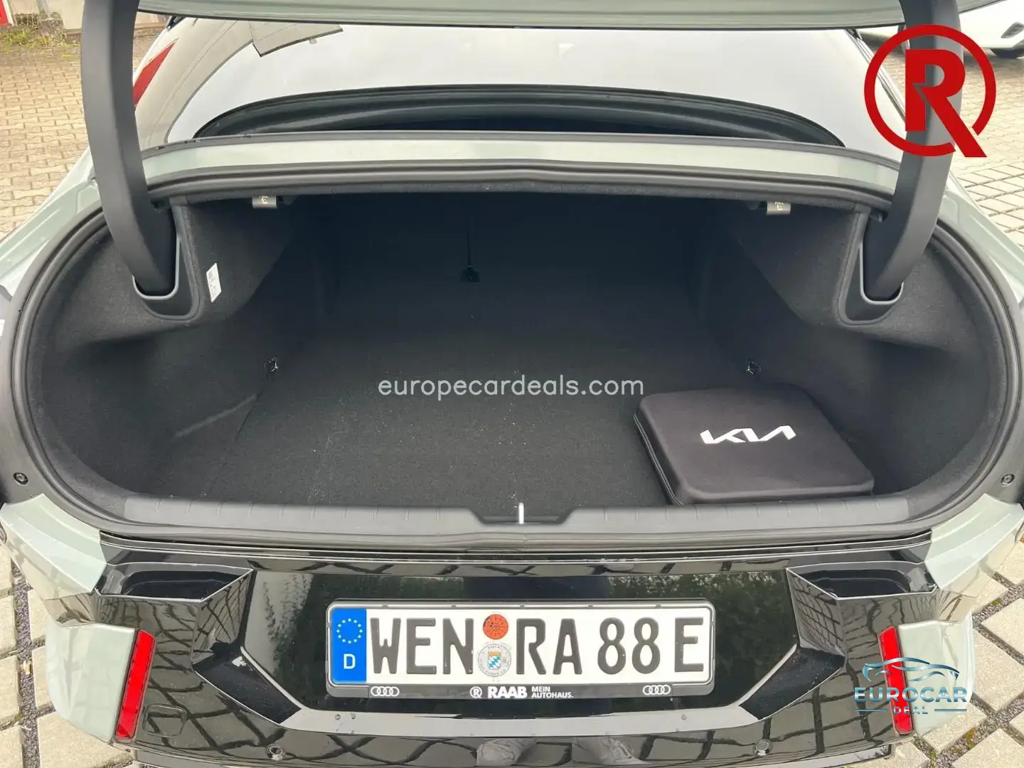 Kia EV4