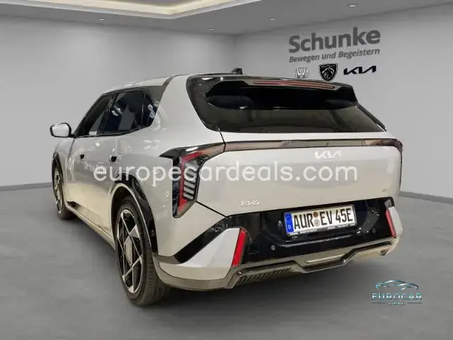 Kia EV4