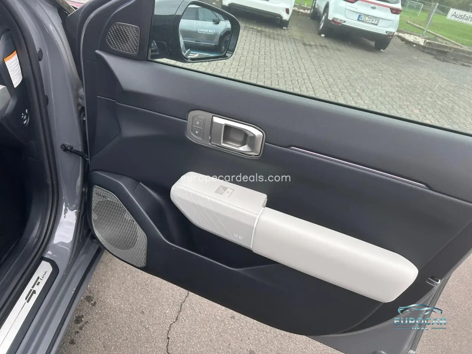 Kia EV4