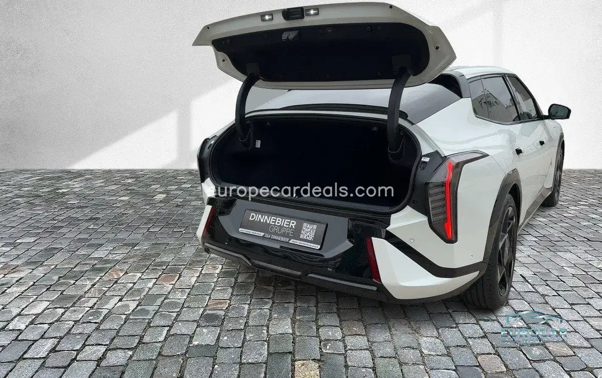 Kia EV4