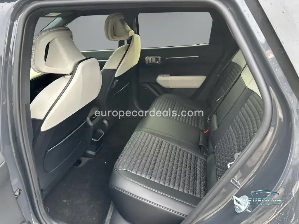Kia EV4