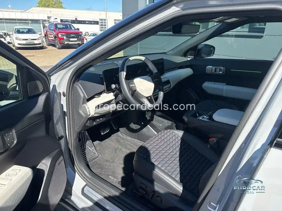 Kia EV4