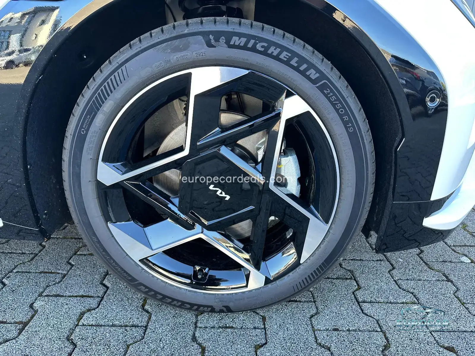 Kia EV4