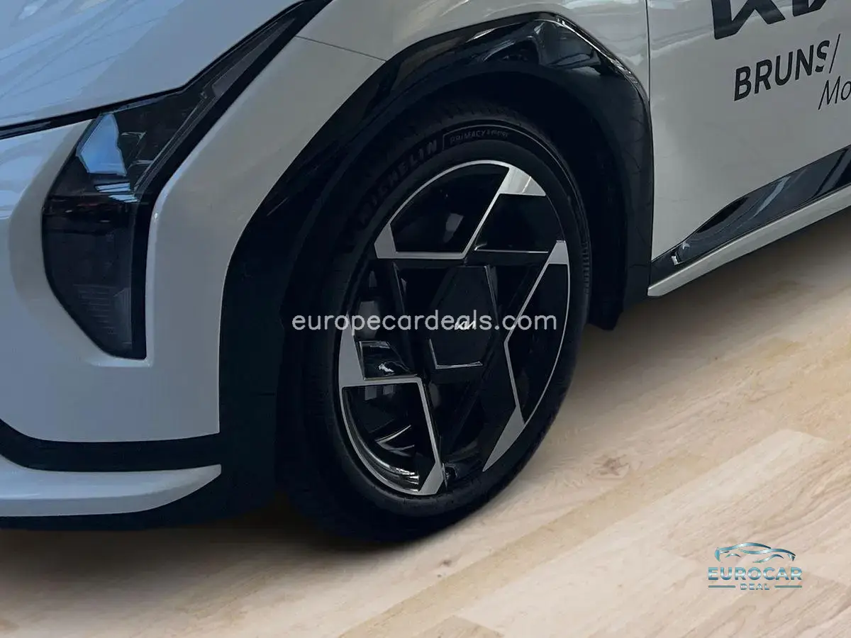Kia EV4