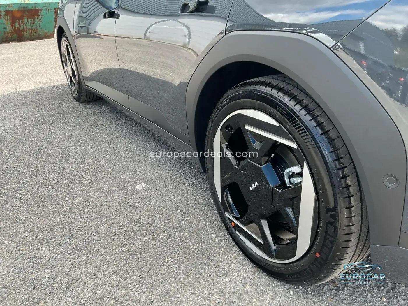 Kia EV4