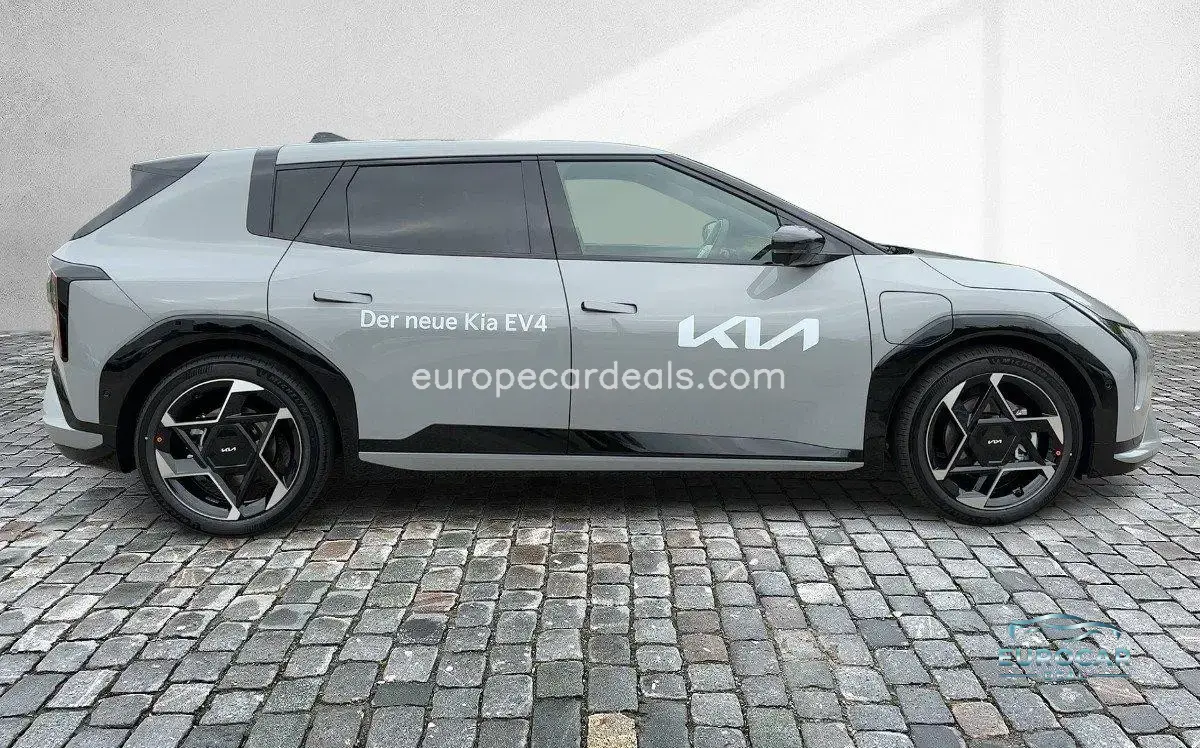 Kia EV4