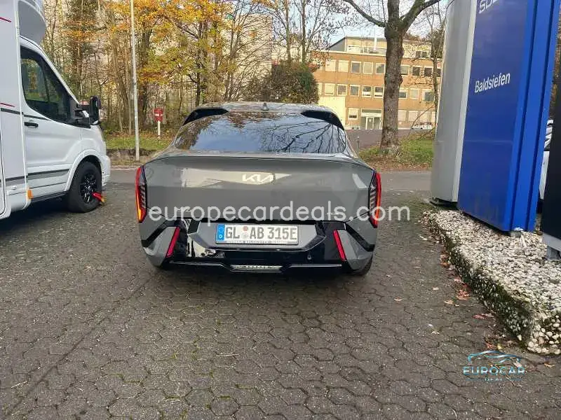Kia EV4