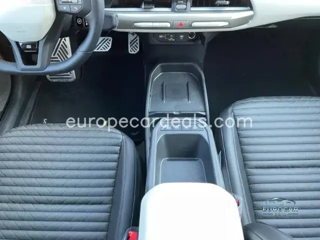 Kia EV4