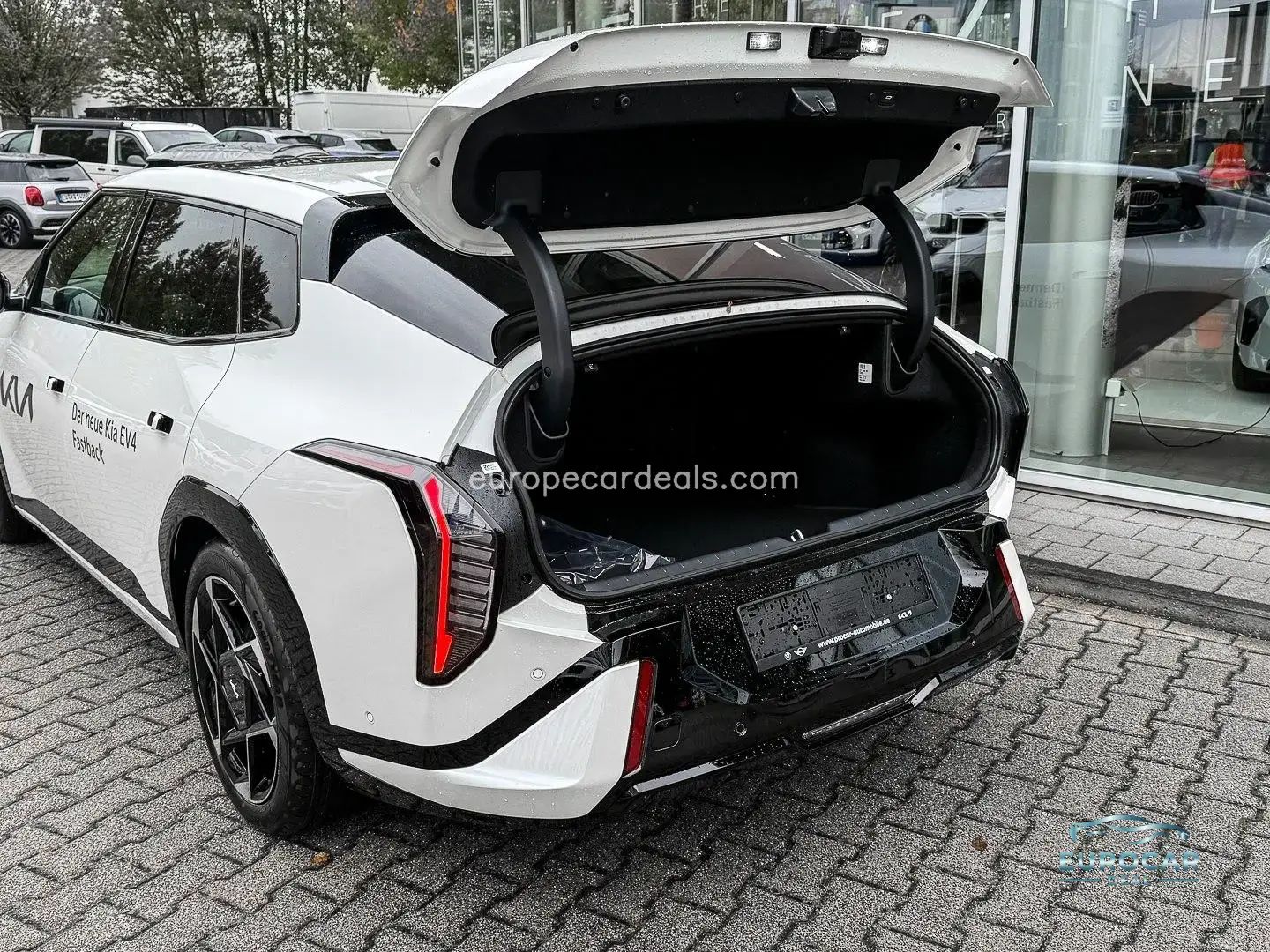 Kia EV4