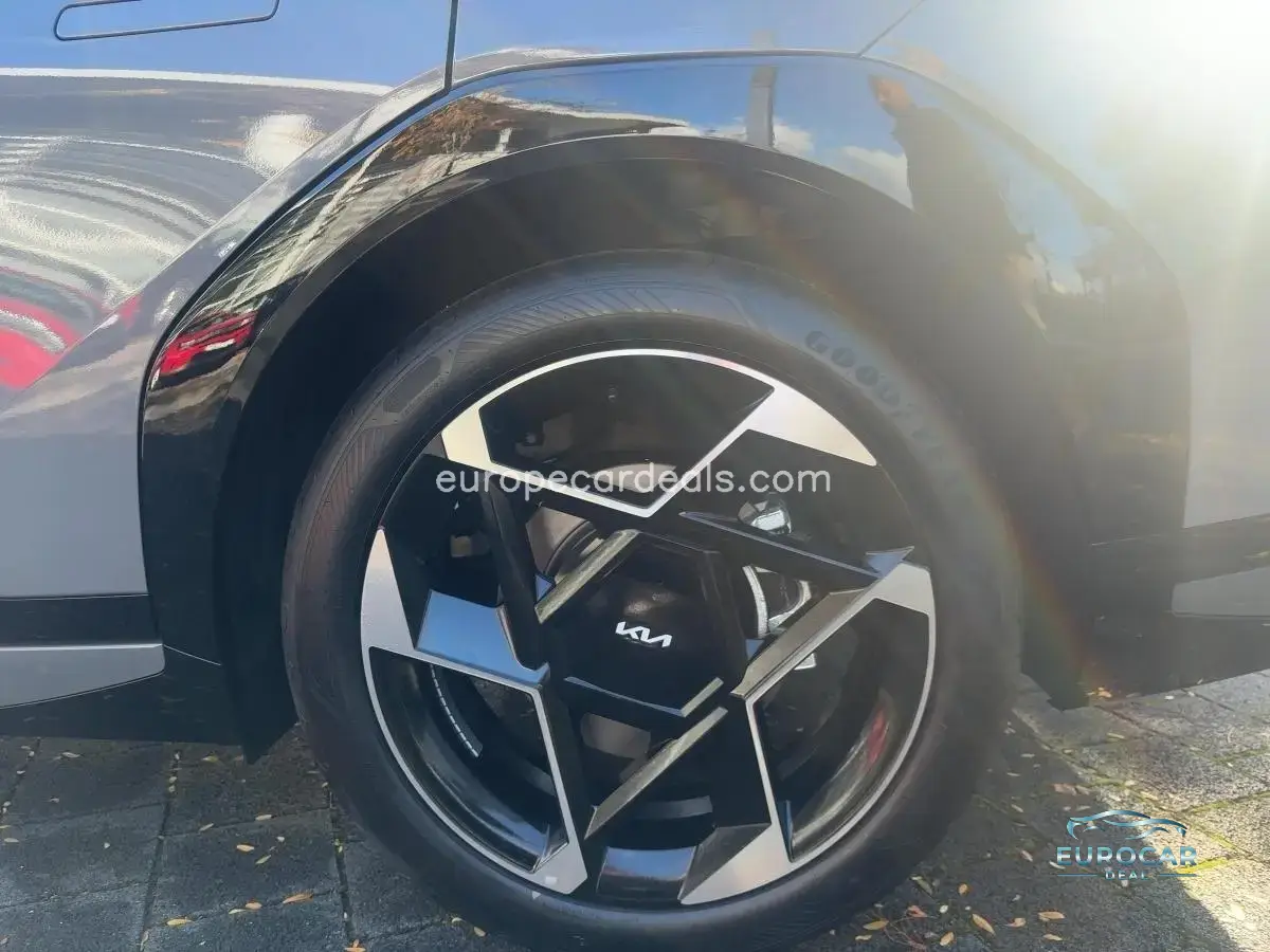 Kia EV4