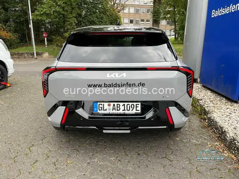 Kia EV4