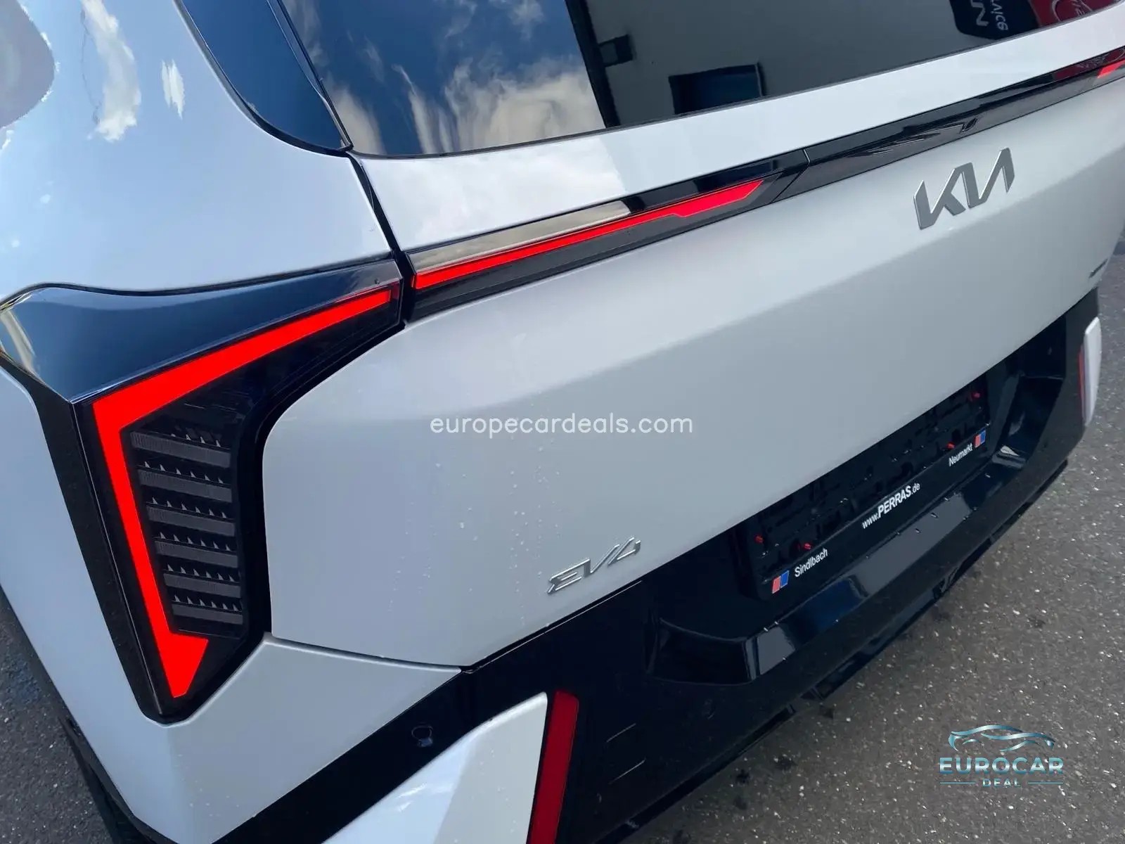 Kia EV4