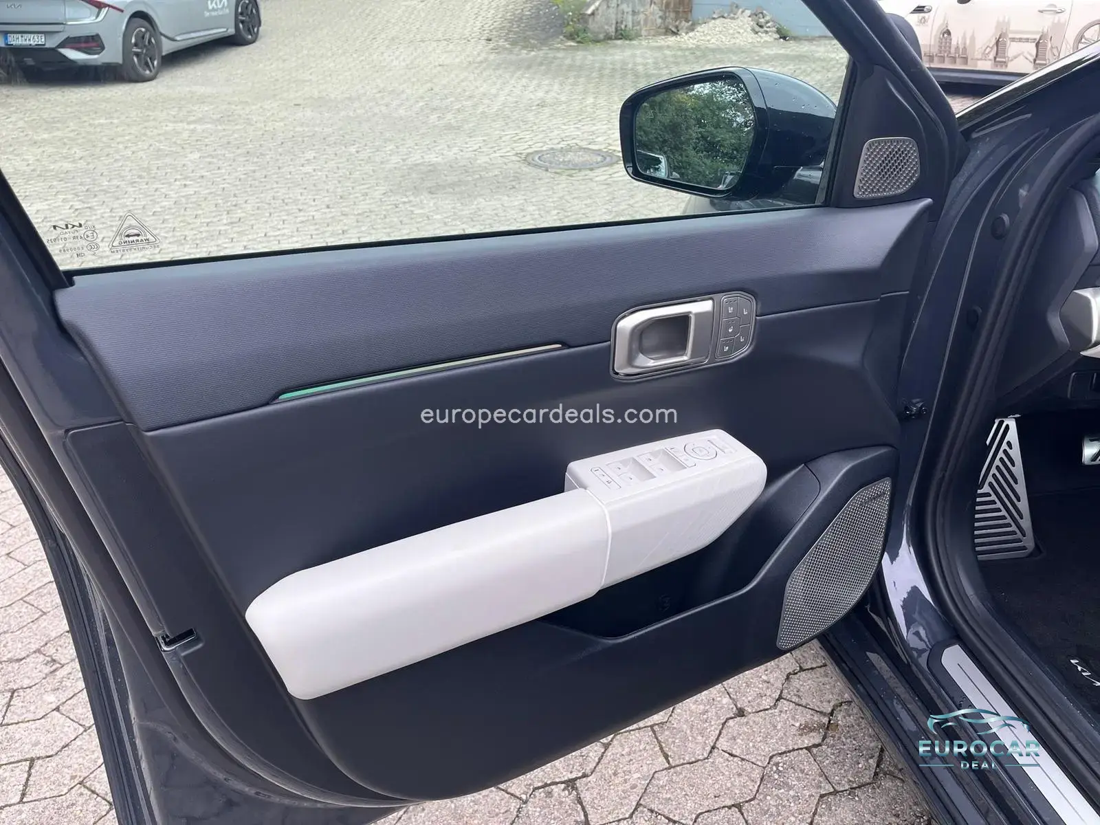 Kia EV4