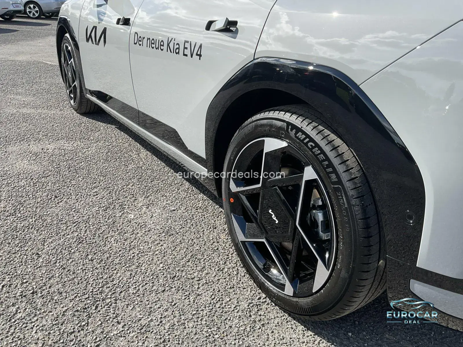 Kia EV4