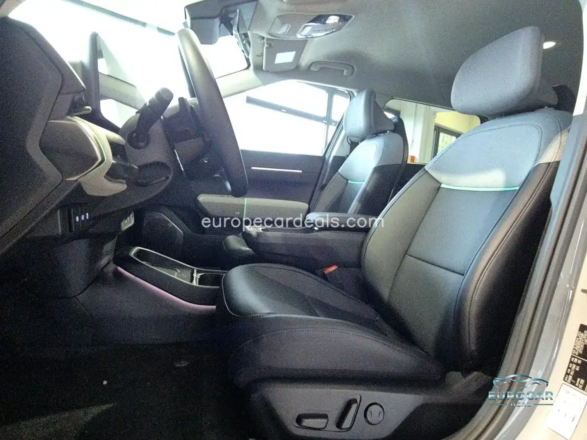Kia EV4