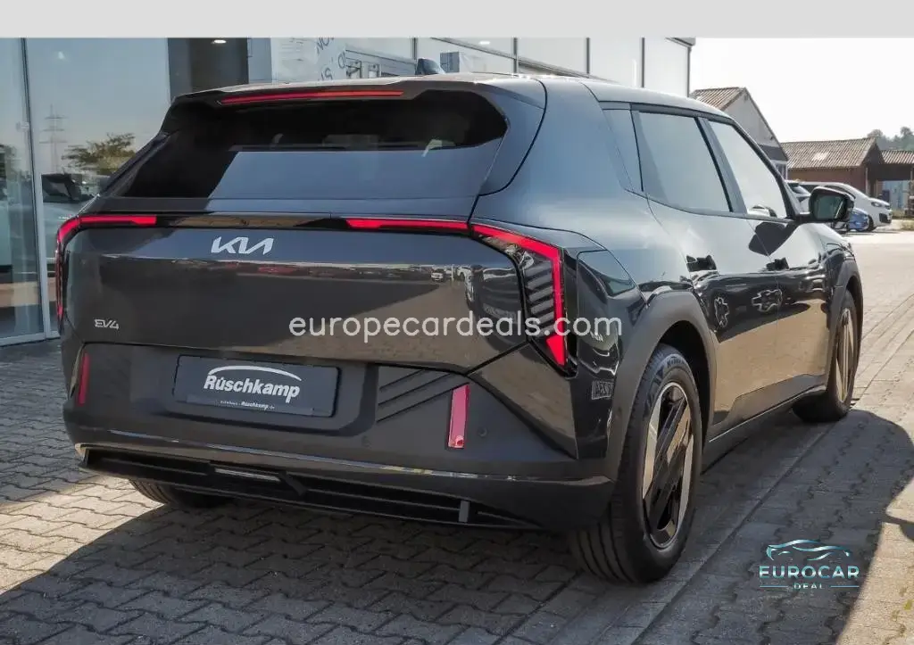 Kia EV4