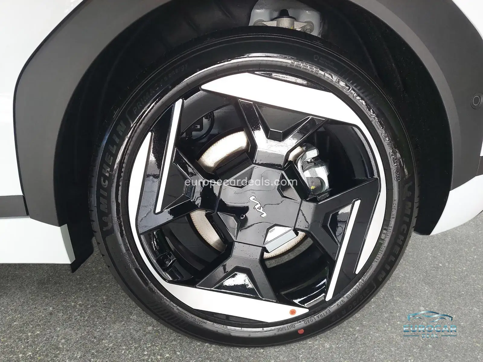 Kia EV4