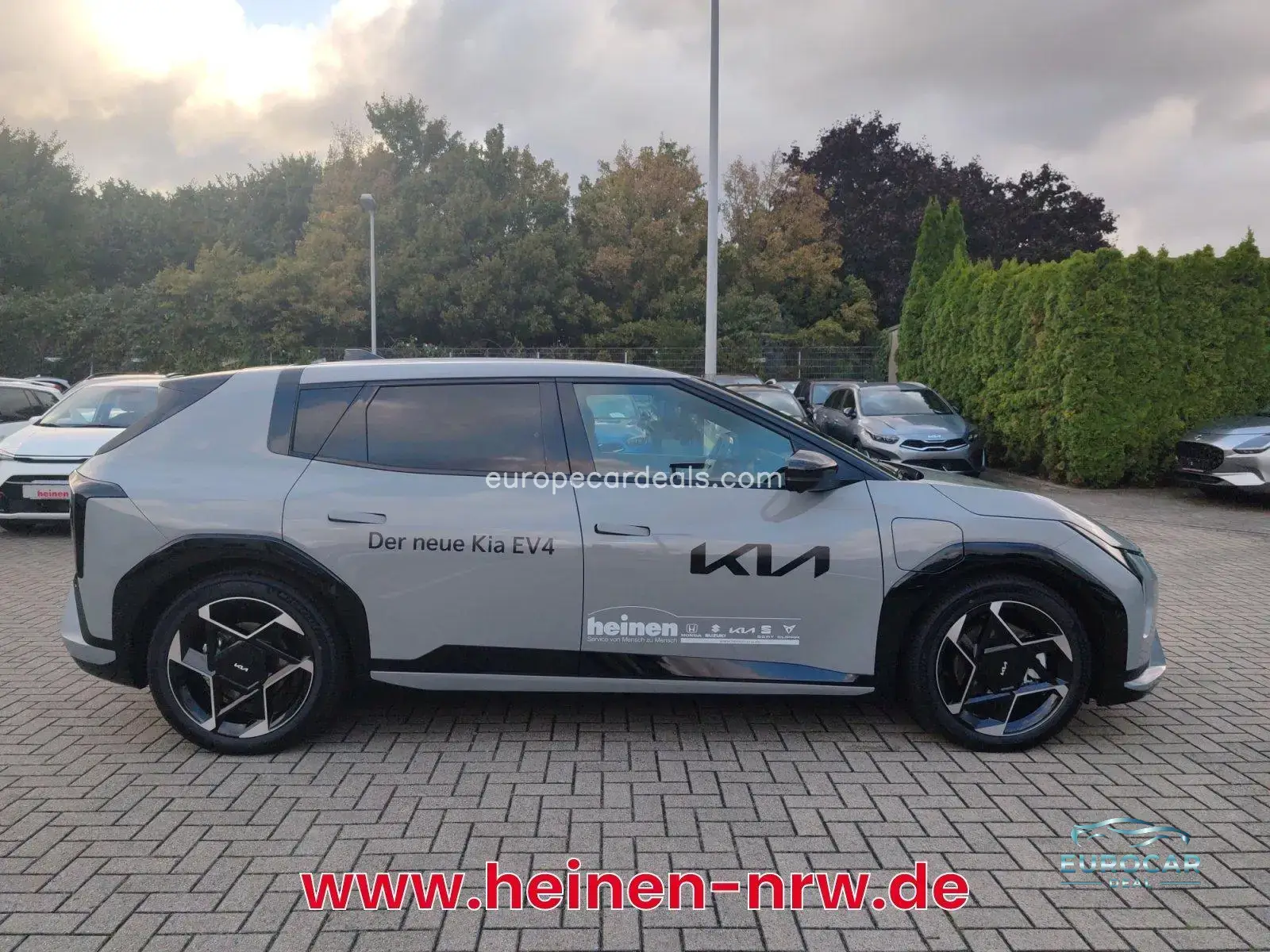 Kia EV4