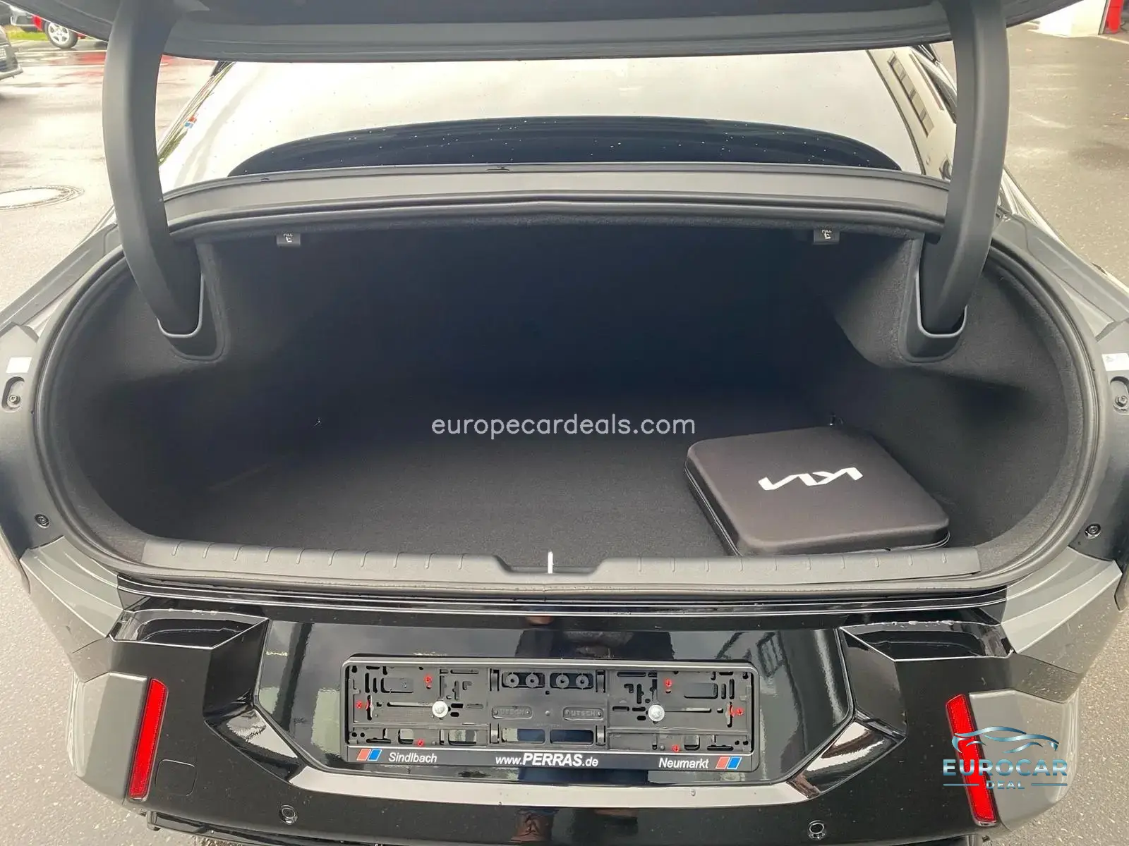 Kia EV4