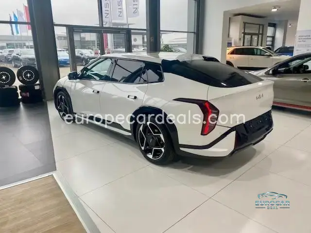 Kia EV4