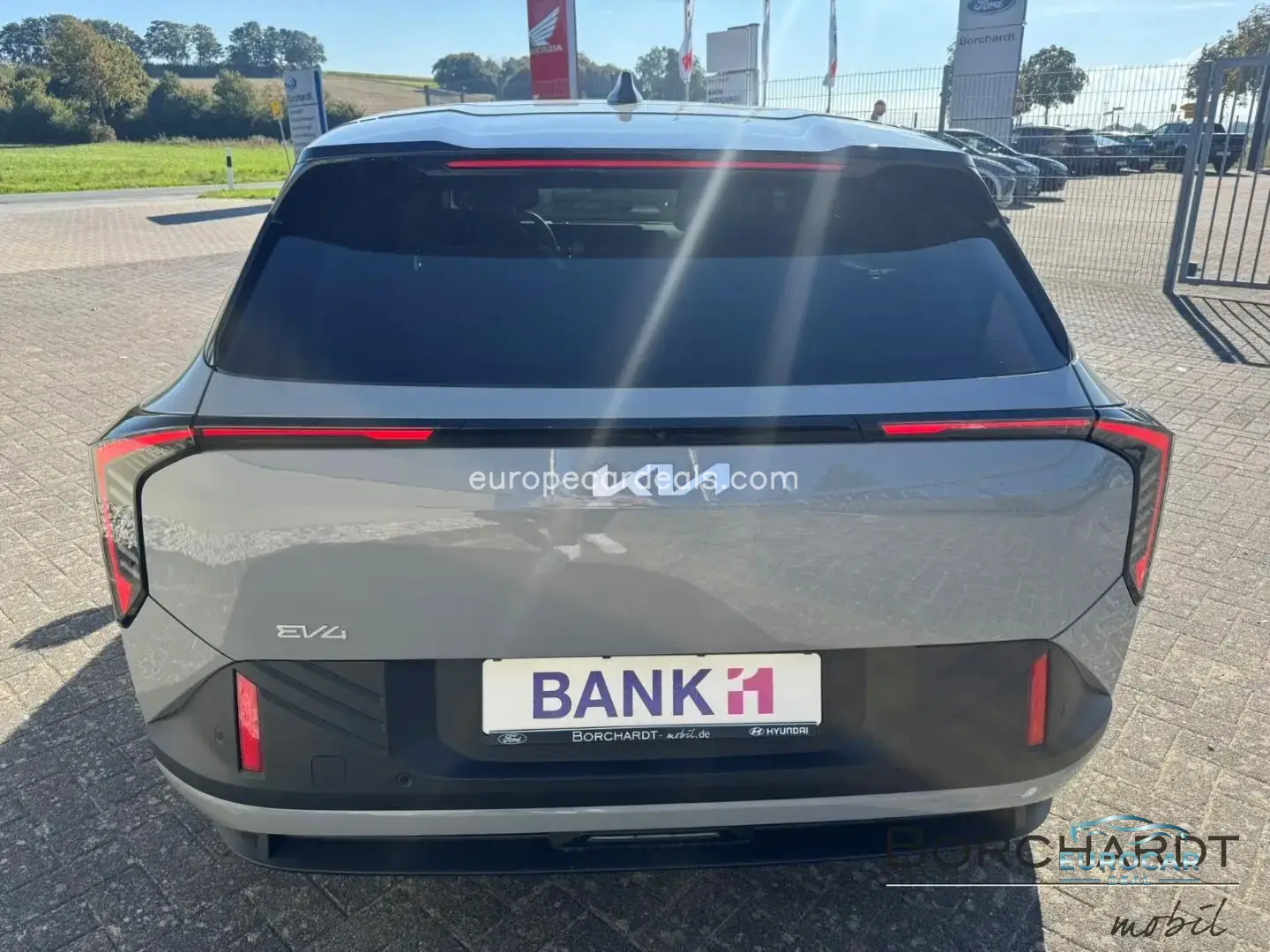 Kia EV4