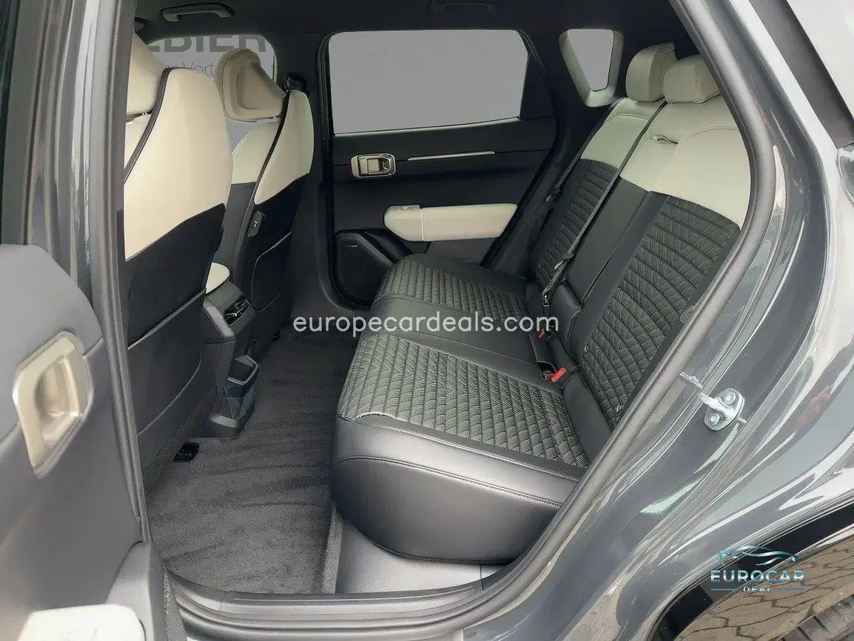 Kia EV4