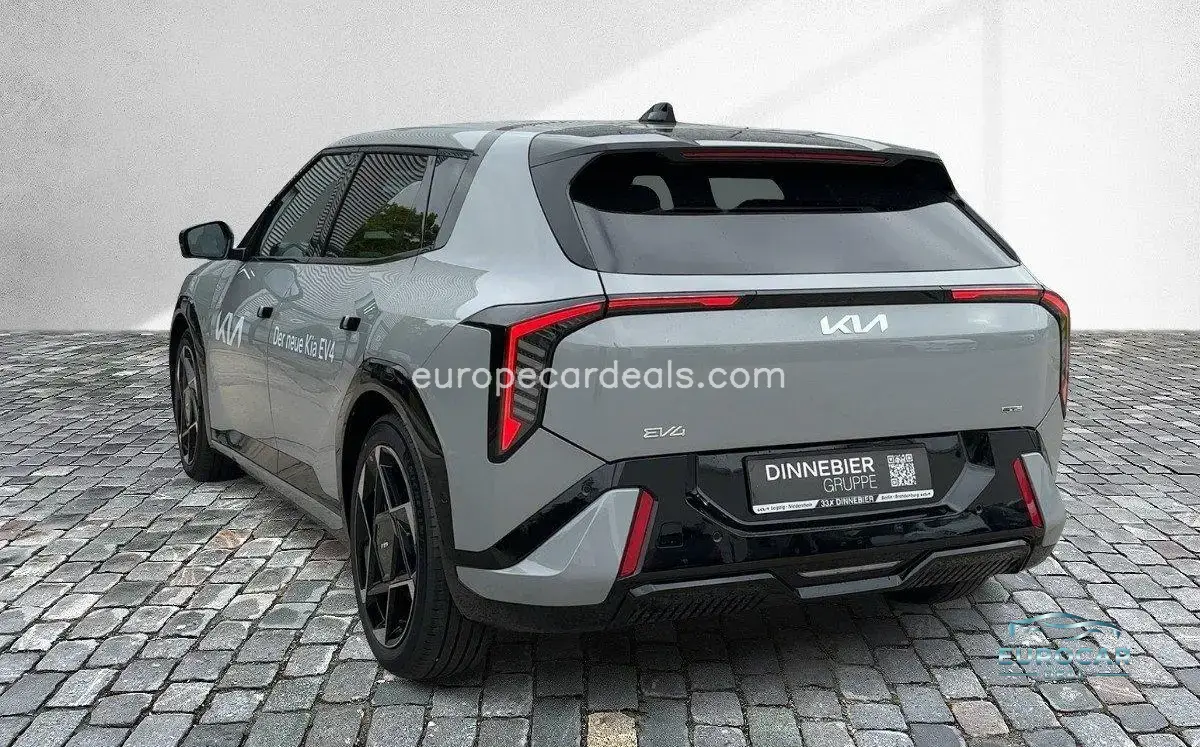 Kia EV4